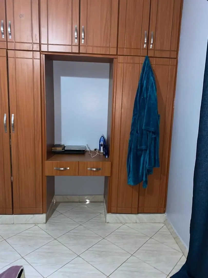 Roses Of Gold Apartman Kampala